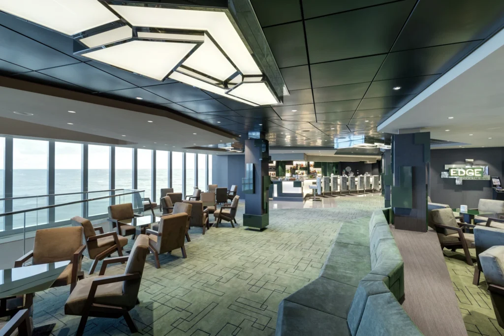 MSC Grandiosa Edge Cocktail Bar