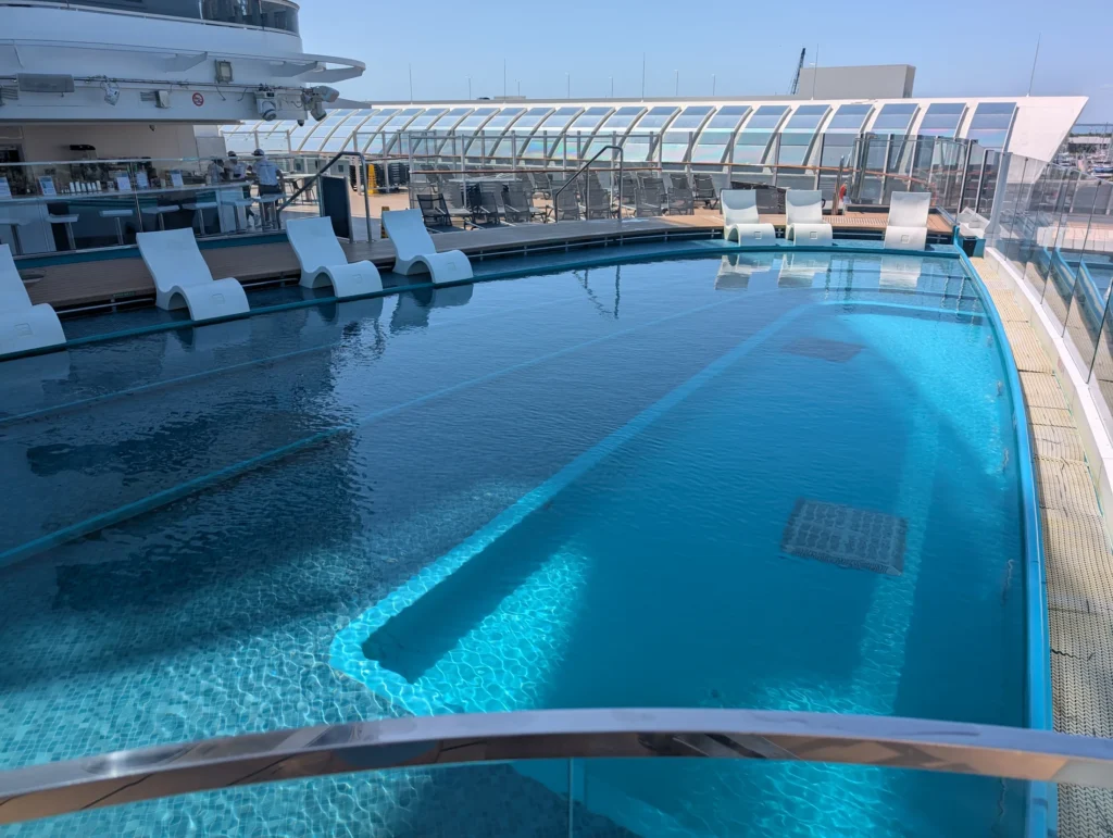 MSC Seashore Horizon Pool