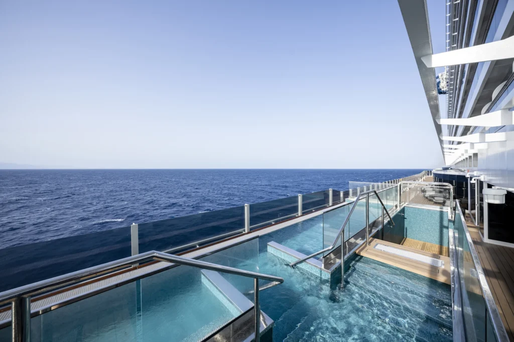 MSC Seashore Infinity Whirlpool