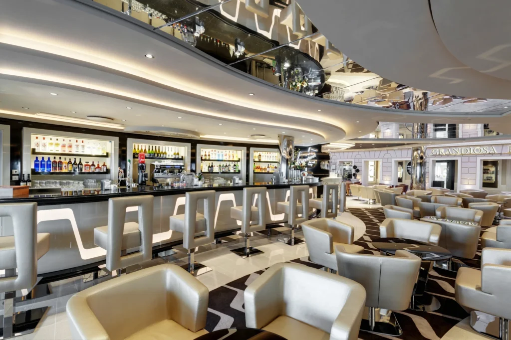 MSC Grandiosa Bar