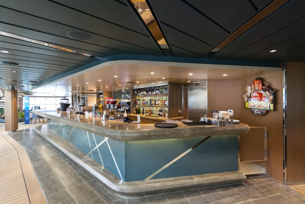 MSC Grandiosa Safarai Bar